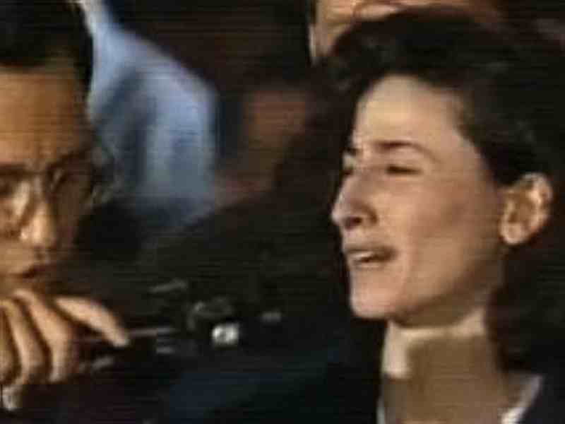 Durante i funerali per le vittime della strage di Capaci la vedova dell'agente di scorta Vito Schifani lesse uno straziante e durissimo atto di accusa contro la mafia.